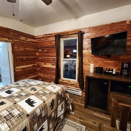 Log Cabin Inn Eureka Springs Eksteriør bilde