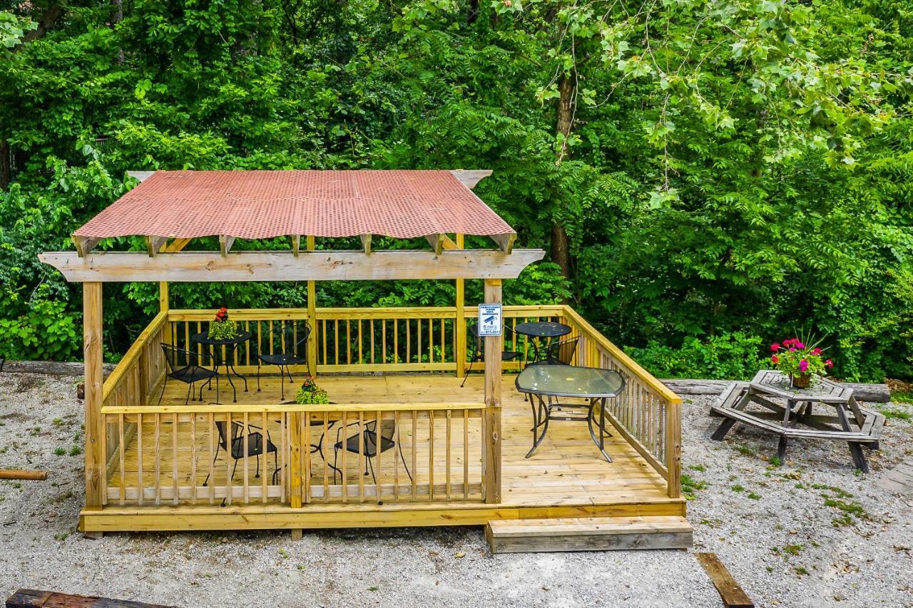 Log Cabin Inn Eureka Springs Eksteriør bilde