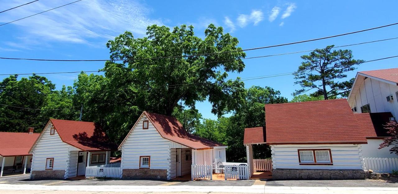 Log Cabin Inn Eureka Springs Eksteriør bilde