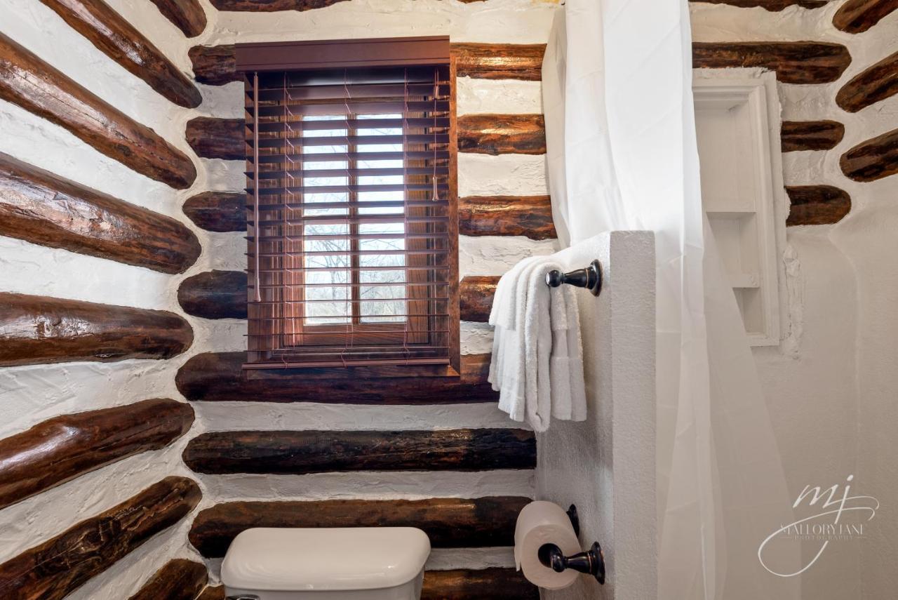 Log Cabin Inn Eureka Springs Eksteriør bilde