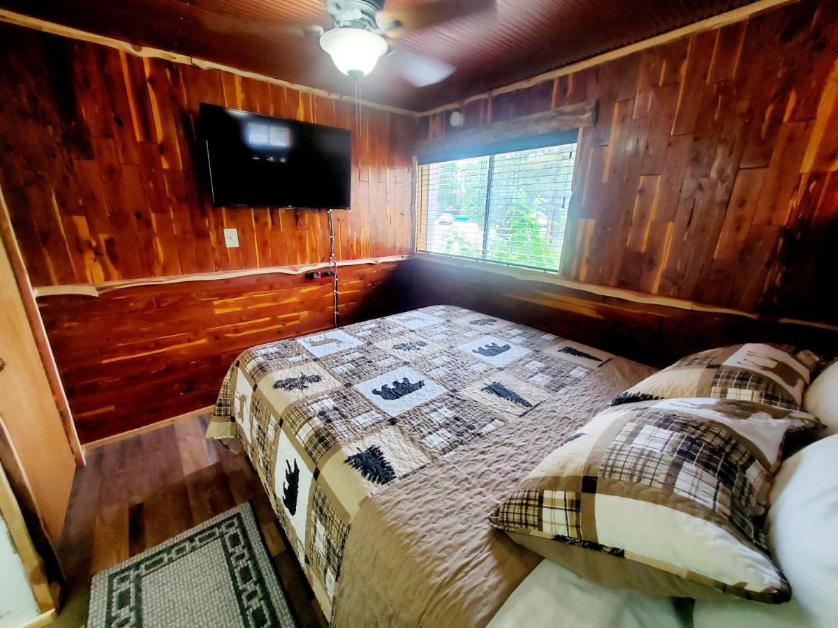 Log Cabin Inn Eureka Springs Eksteriør bilde