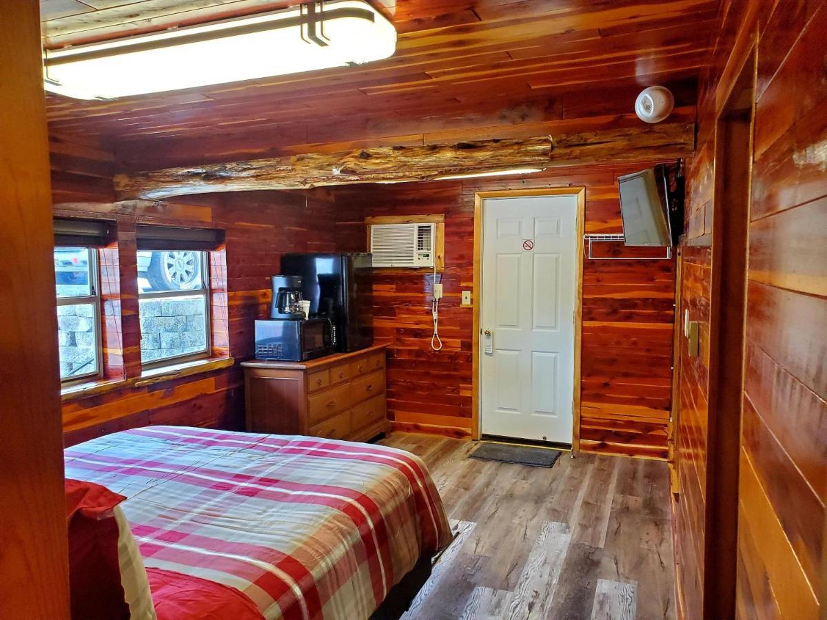 Log Cabin Inn Eureka Springs Eksteriør bilde